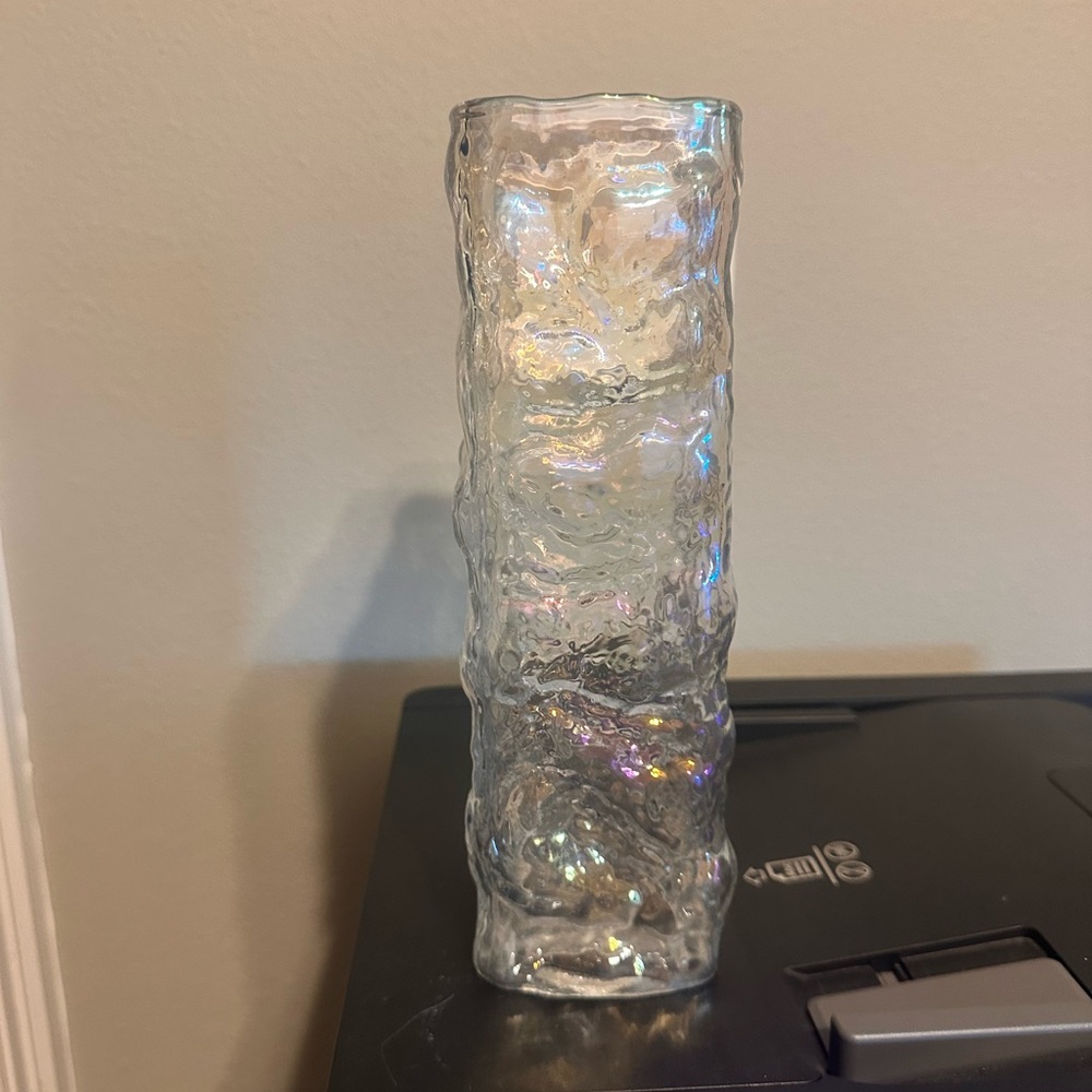 Iridescent Glass Vase - Picture 6 of 8